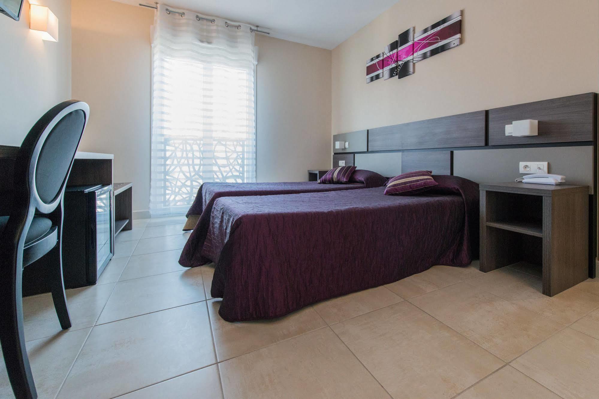 Holidays & Work Hotel Hotel 3*